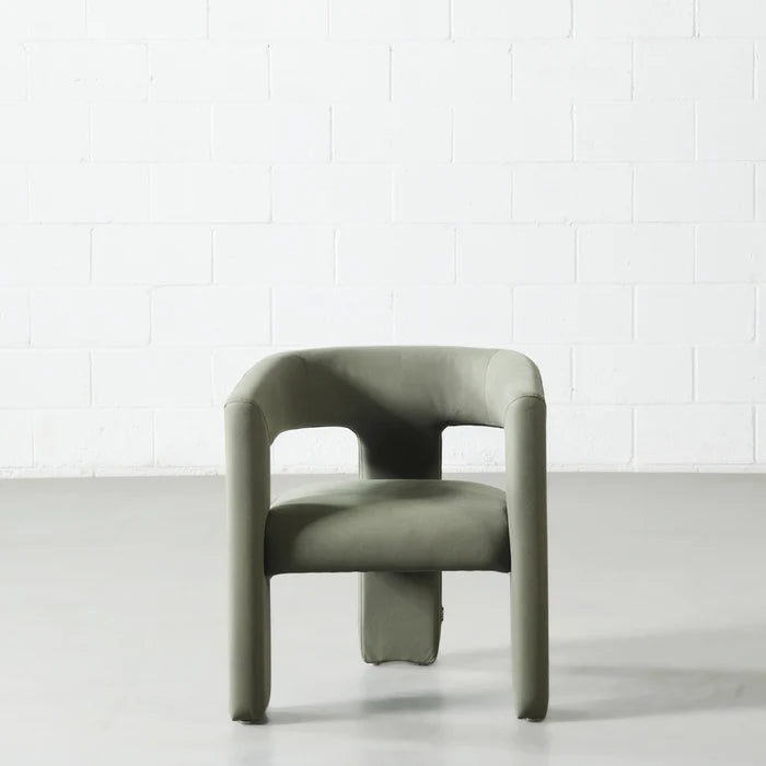 MEZE - Green Fabric Lounge Chair