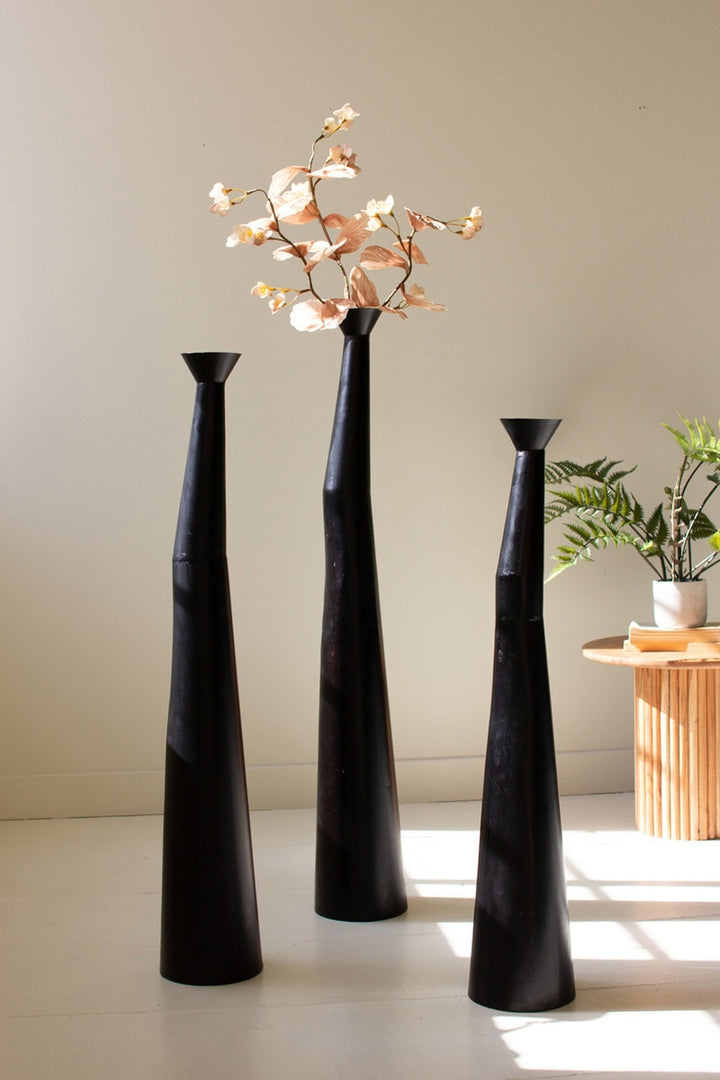 Set of 2 Mango Wood and Metal Vases